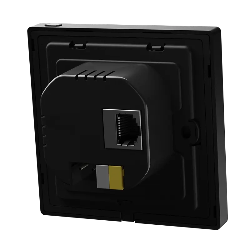 Power via PoE orKNX auxiliary